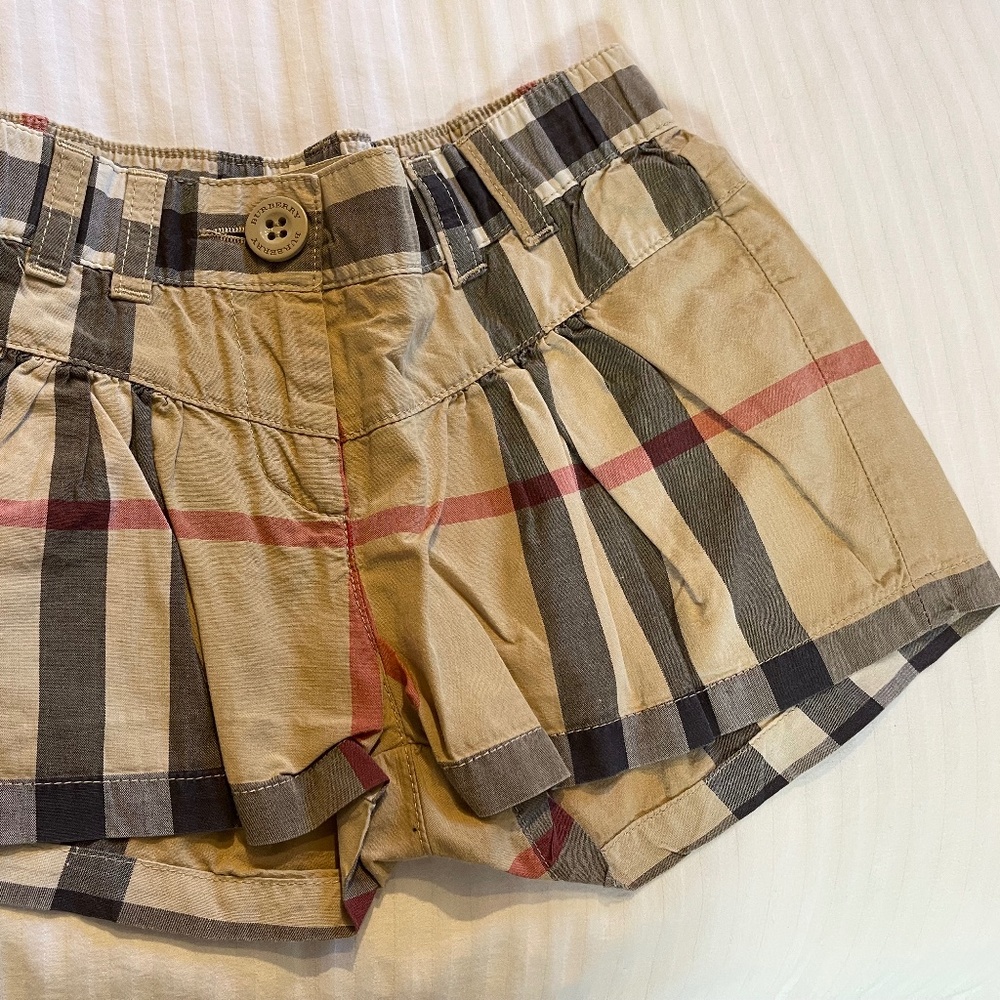 BURBERRY short